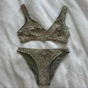 Lululemon bathing suit